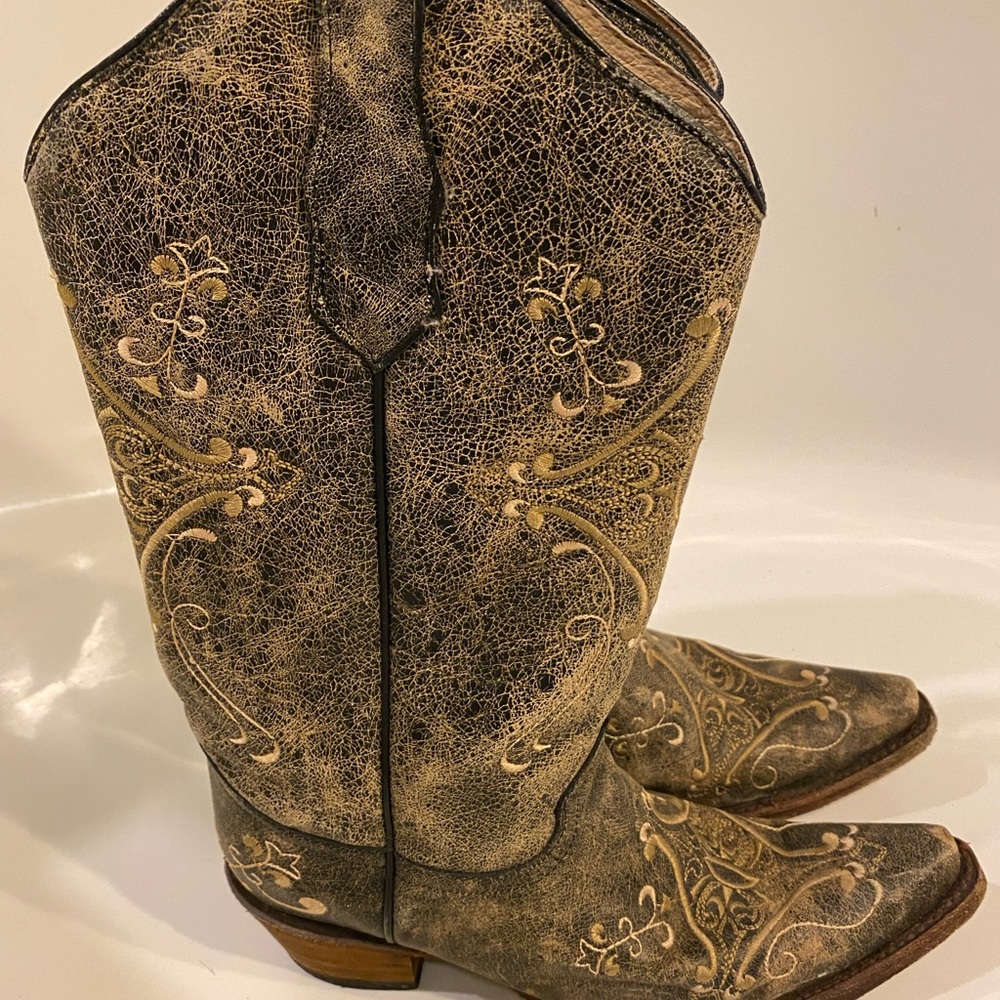 Circle G boots like new condition